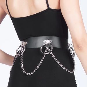 NWT Mary Wyatt London Obituary O-Ring Belt